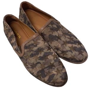 TRASK Ali Camo Shimmer Star Smoking Flats Loafers Size 9.5